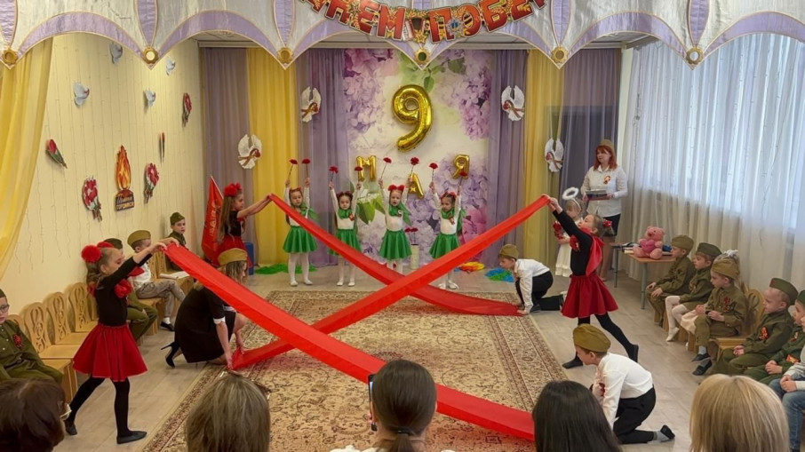 Мы помним! Мы гордимся! Мы помним! Мы гордимся!.